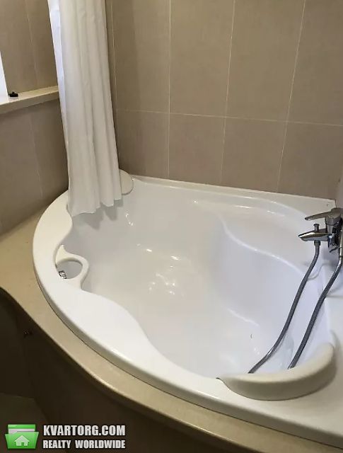 Rent out 3-room apartment. Киев, .М.Грушевского — photo 5