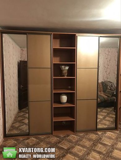 Sell 4-room apartment. Киев,  Свободы пр — photo 1