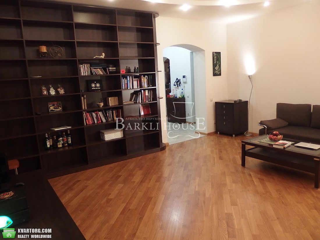 Rent out 2-room apartment. Киев,  Гончара — photo 3