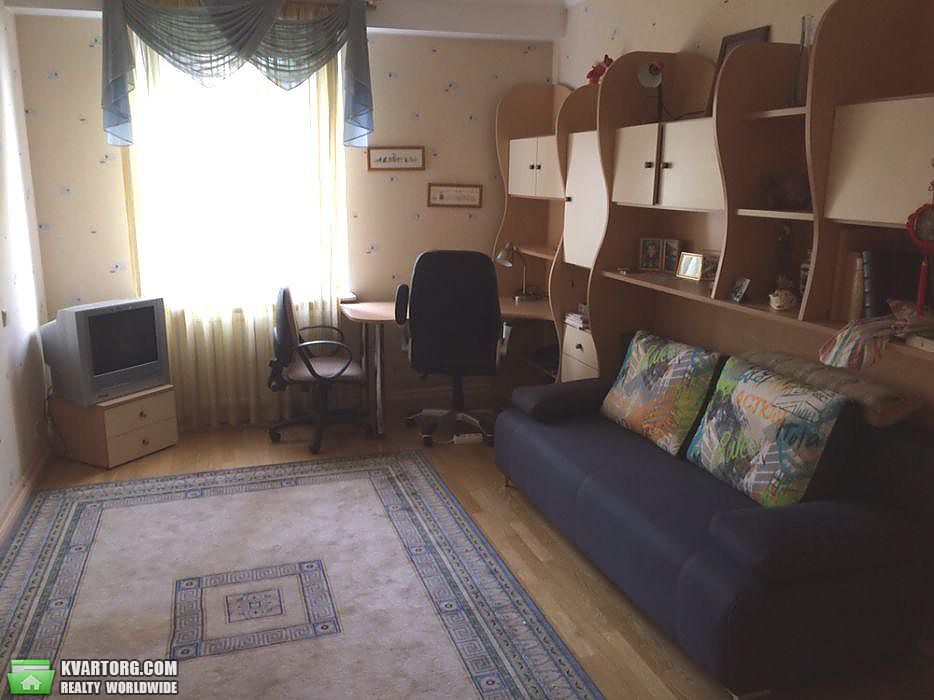 Rent out 4-room apartment. Киев, Назаровская — photo 3