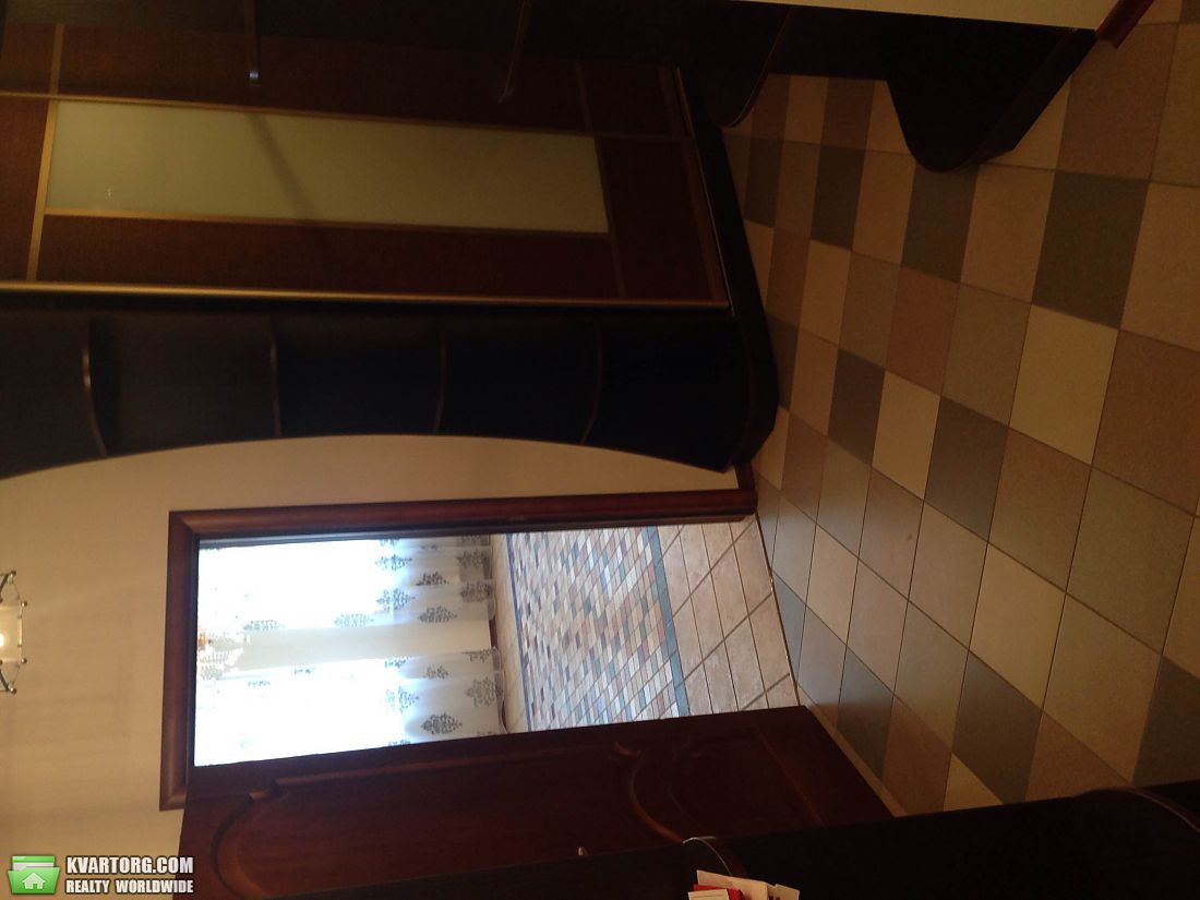Sell 3-room apartment. Киев,  Ольгинская — photo 1