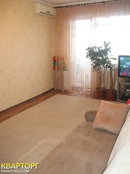 Sell 2-room apartment. Киев, Уманская — photo 4