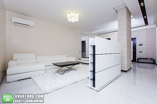 Sell 4-room apartment. Киев,  Драгомирова — photo 4