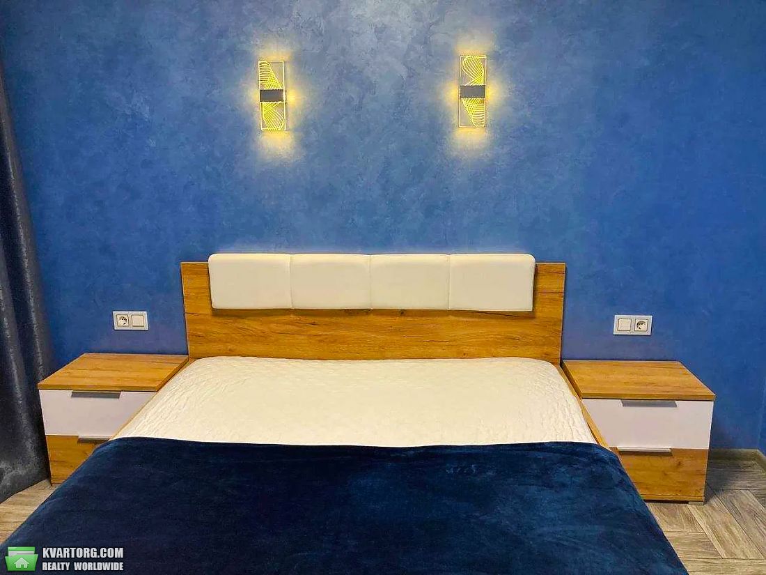 Rent out 2-room apartment. Киев,  Голосеевский пр — photo 2