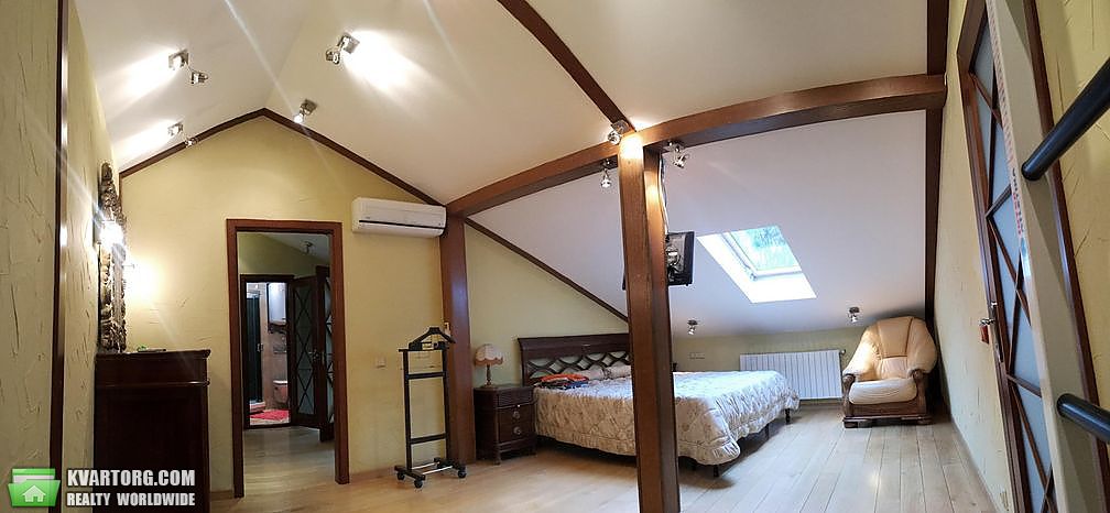 Rent out 5-room apartment. Киев,  Франко — photo 2