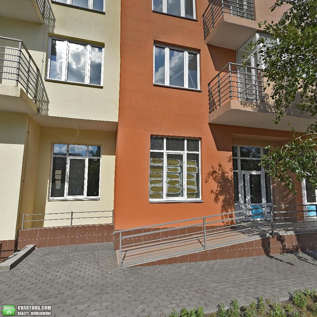 Sell 2-room apartment. Киев,  Лебедева Николая — photo 2