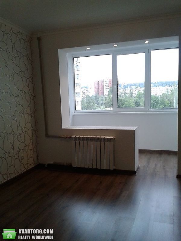 Sell 1-room apartment. Днепропетровск, Набережная Победы — photo 1