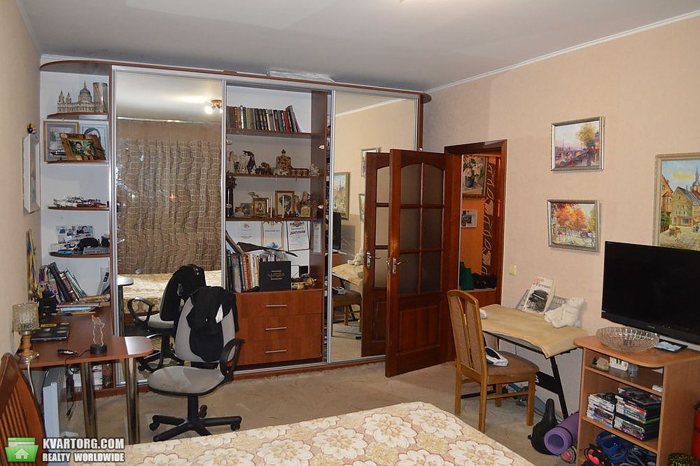 Sell 2-room apartment. Киев,  Героев Днепра — photo 6