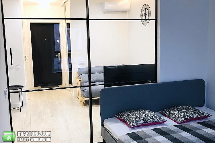 Rent out 1-room apartment. Киев,  Глубочицкая — photo 1