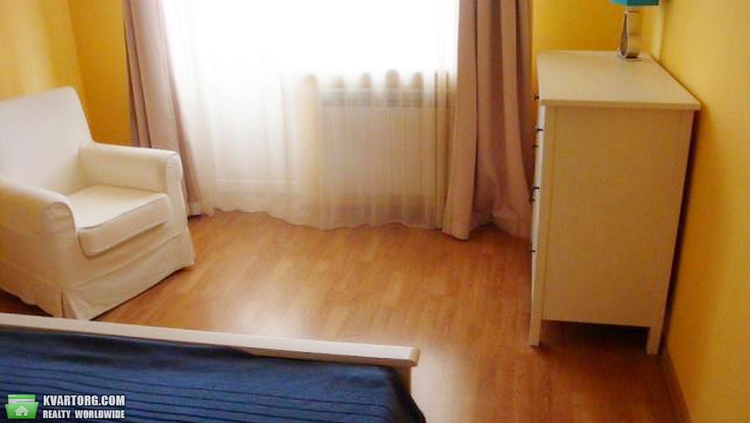 Rent out 3-room apartment. Киев,  Народная — photo 4
