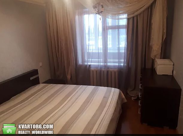 Rent out 2-room apartment. Киев,  Богатырская — photo 2