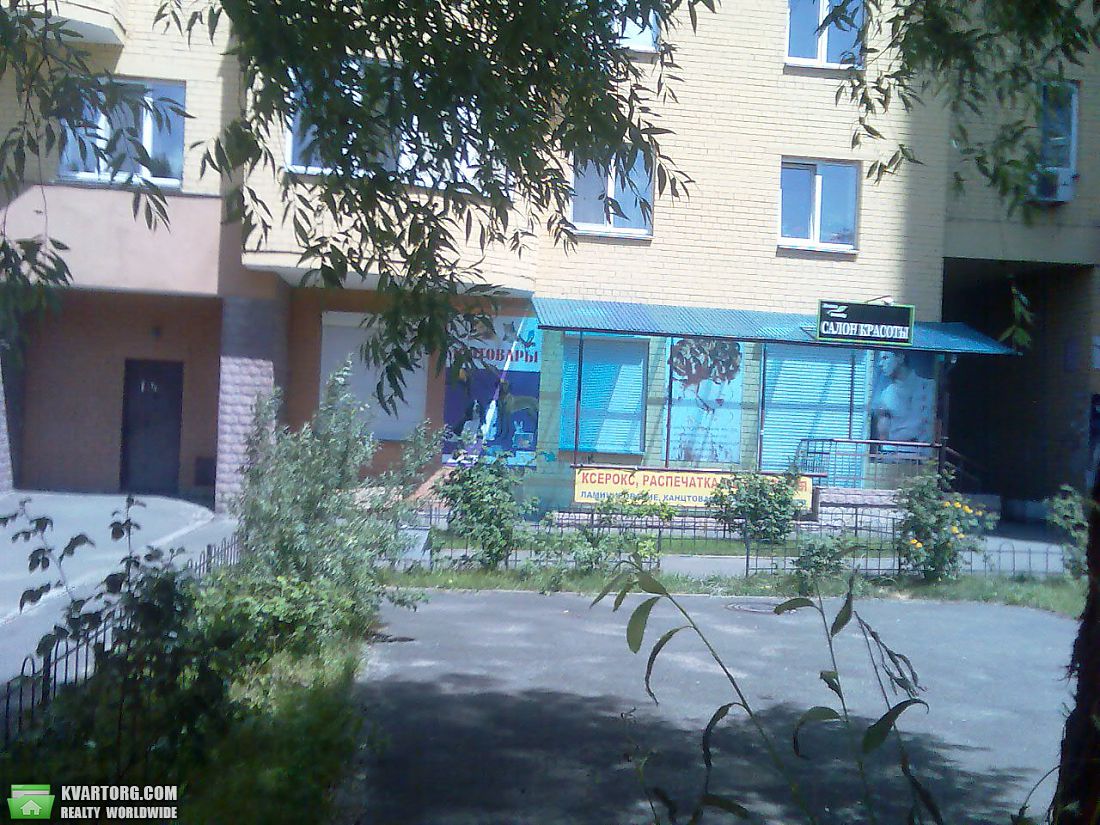 Rent out shop. Киев,  Миропольская — photo 2