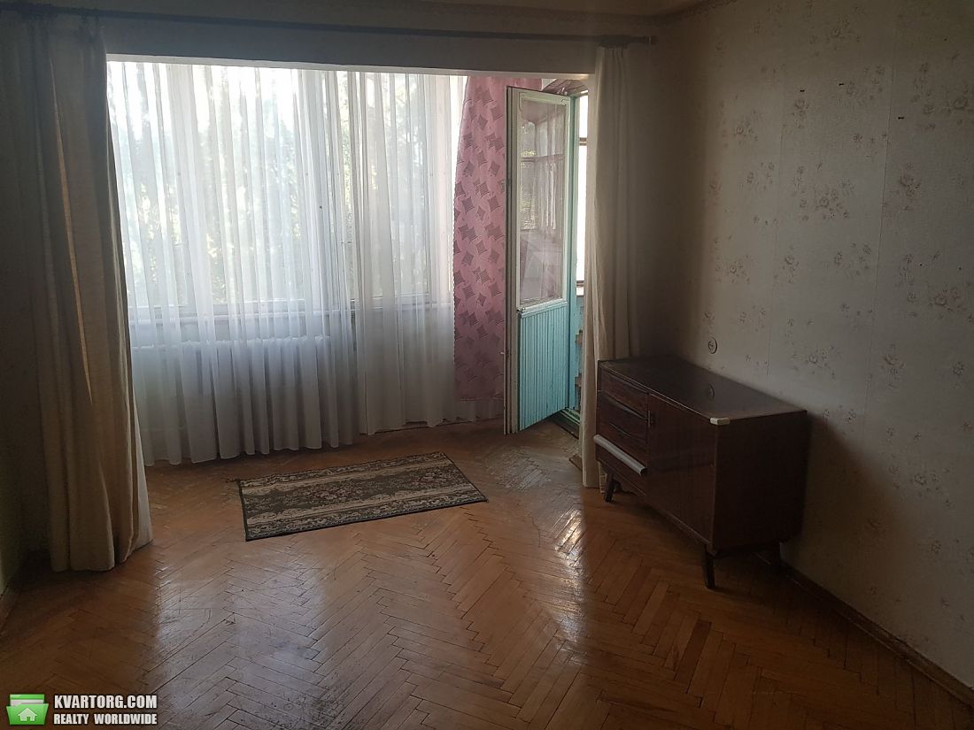 Rent out 2-room apartment. Киев,  Дегтяревская — photo 5