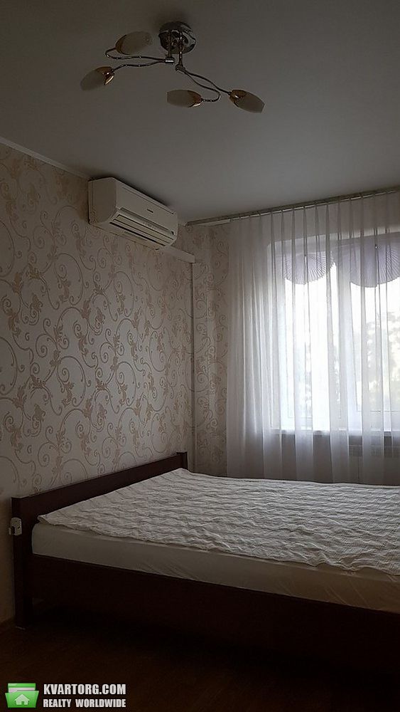 Rent out 2-room apartment. Киев,  Героев Сталинграда пр — photo 8