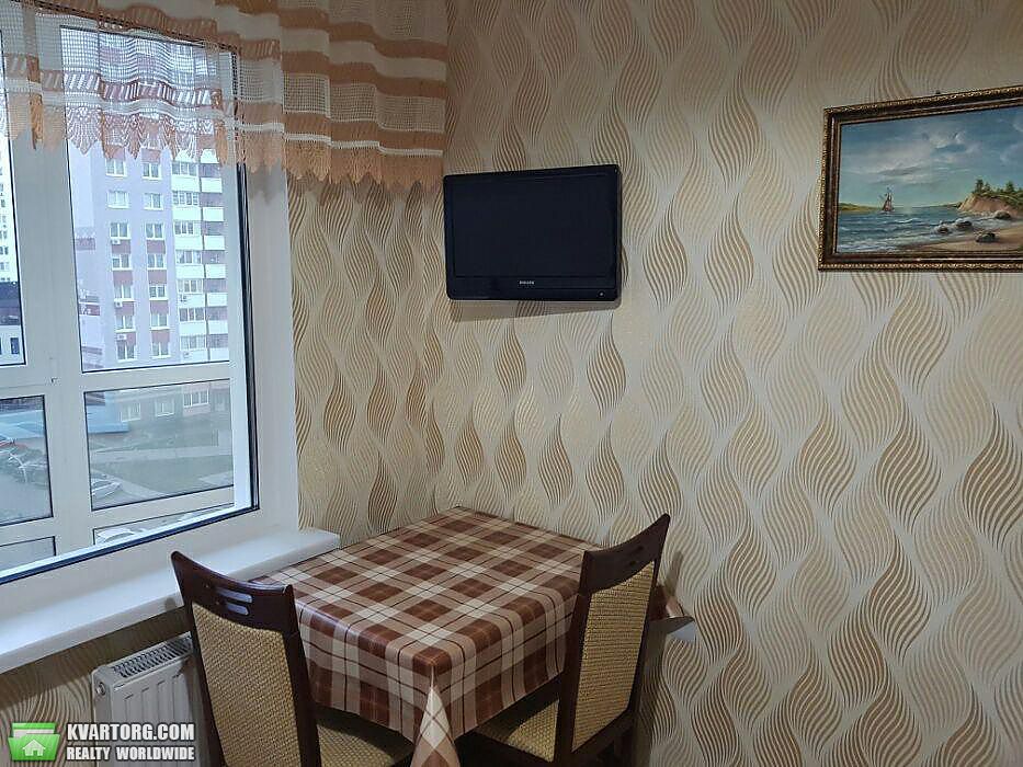 Rent out 1-room apartment. Киев,  Гмыри — photo 3