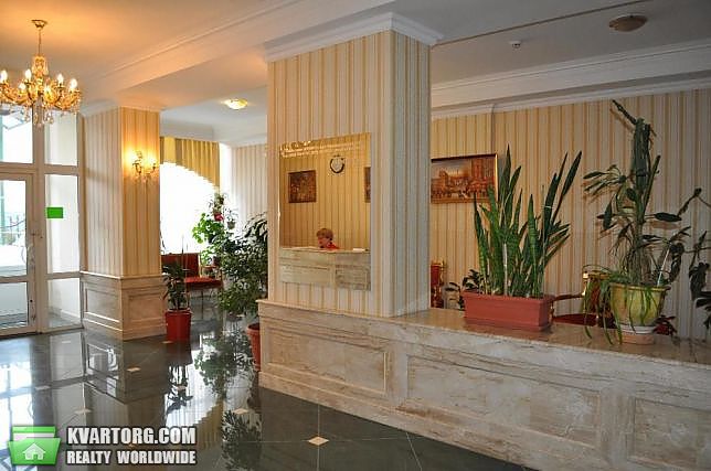 Rent out 3-room apartment. Киев, лобановского — photo 10