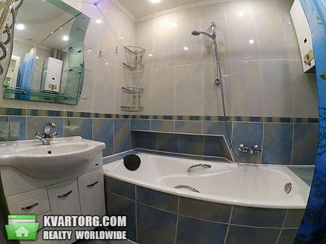 Rent out 3-room apartment. Киев,  Мельникова — photo 3