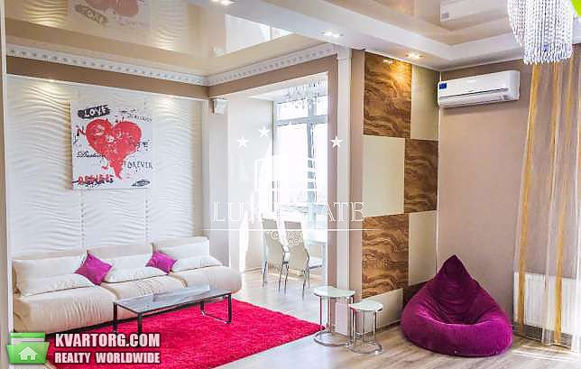 Rent out 2-room apartment. Киев,  Щорса — photo 1