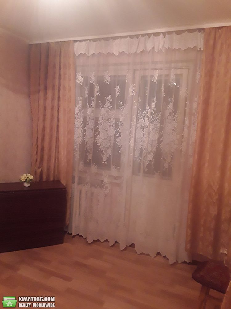 Rent out 2-room apartment. Киев,  Алма-Атинская — photo 5