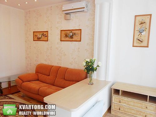 Sell 2-room apartment. Киев,  Драгомирова — photo 1
