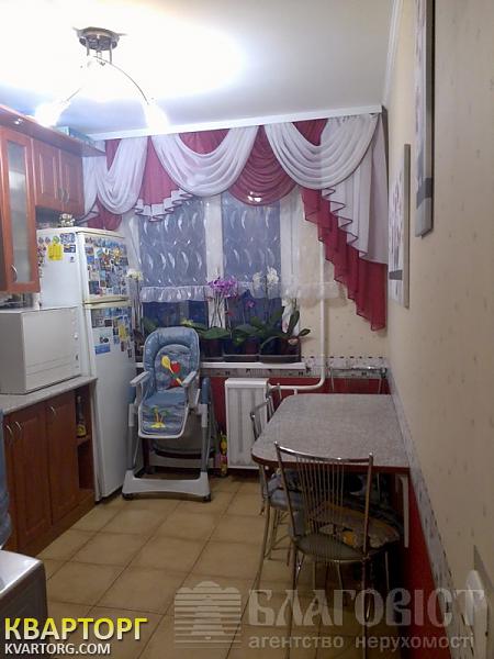 Sell 2-room apartment. Киев, Константиновская — photo 1