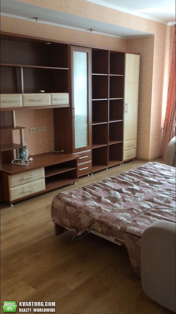 Rent out 2-room apartment. Днепропетровск, Дзержинского — photo 2
