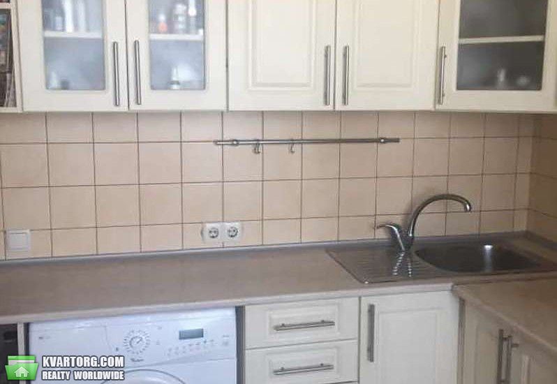 Rent out 1-room apartment. Киев,  Зодчих — photo 7