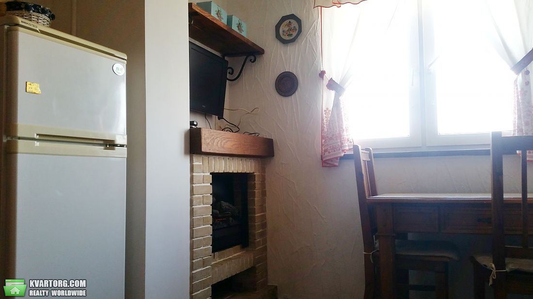 Rent out 2-room apartment. Киев,  Руденко — photo 6