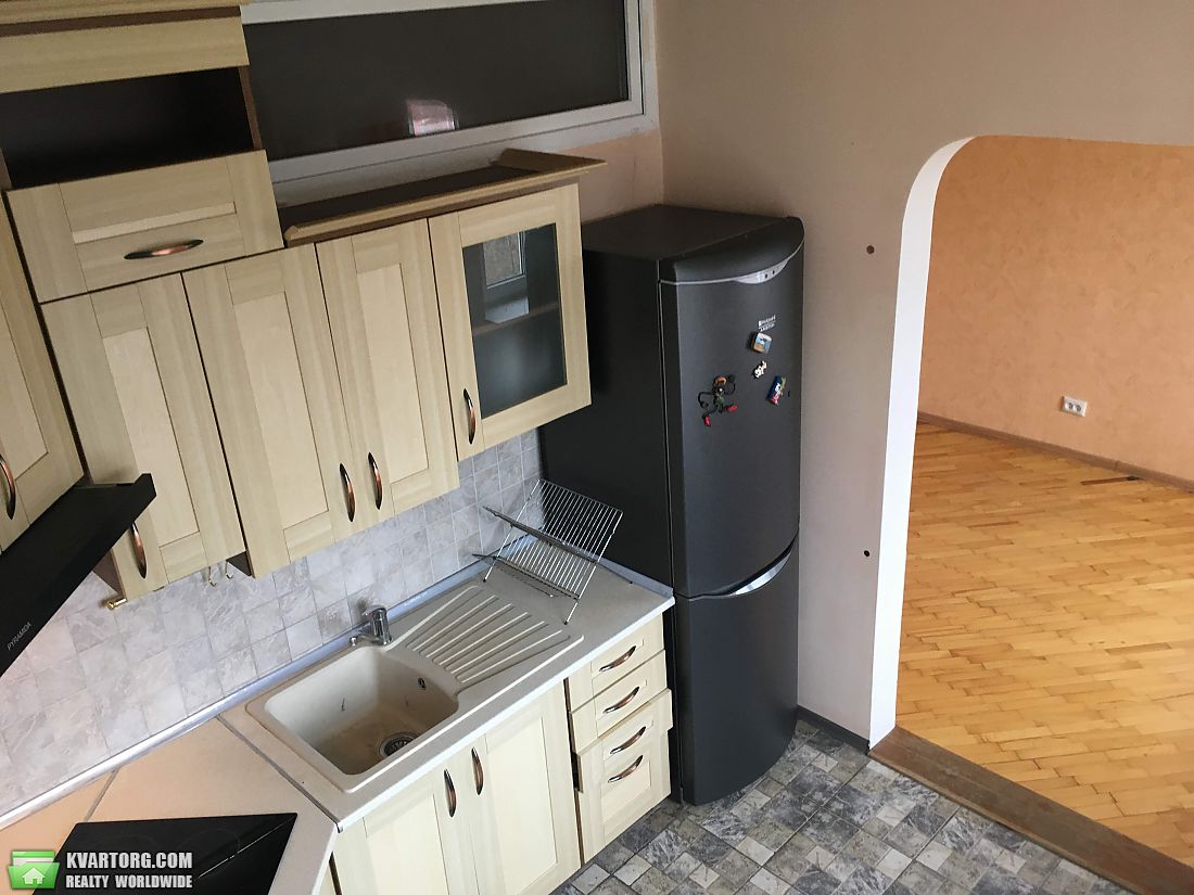 Sell 3-room apartment. Киев, Сухомлинского — photo 4