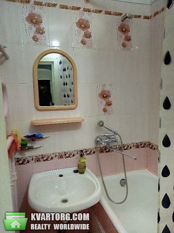 Rent out 2-room apartment. Киев,  Голосеевский пр — photo 9