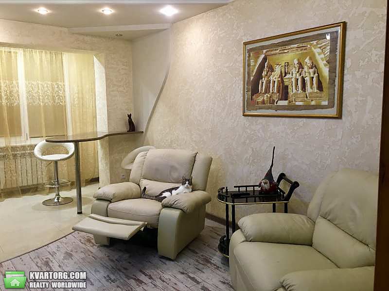 Sell 2-room apartment. Харьков, Проспект Юбилейный — photo 1