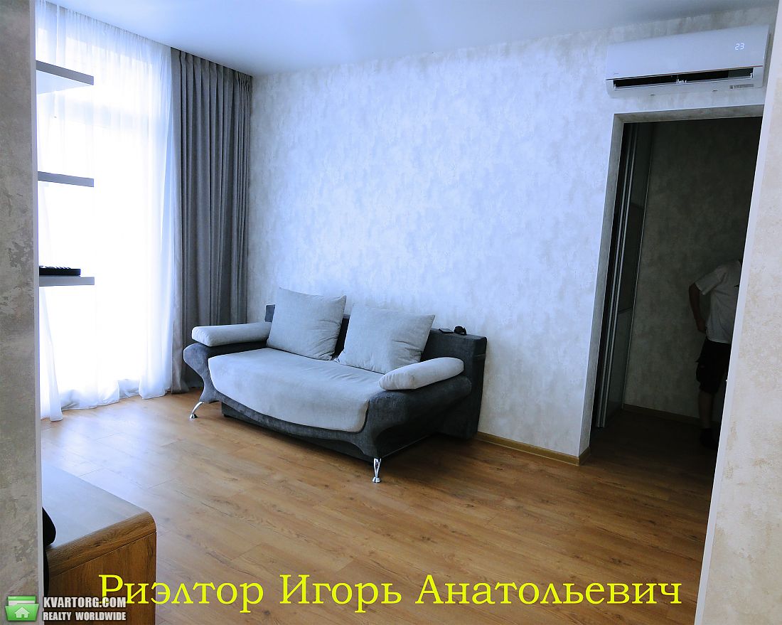 Rent out 2-room apartment. Одесса,  Гагарина пр — photo 2