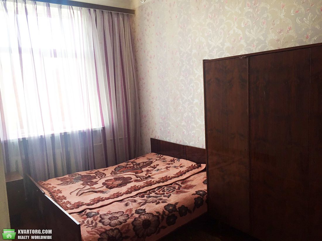 Rent out 2-room apartment. Киев,  Столичное шоссе — photo 3