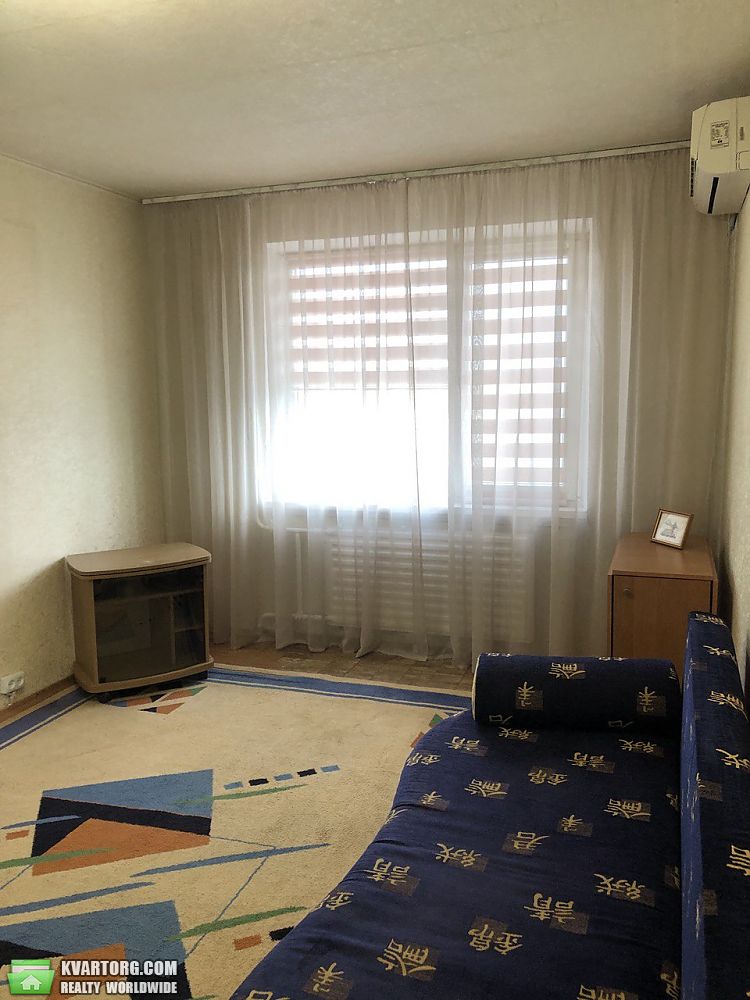 Rent out 2-room apartment. Киев, Демеевская — photo 2