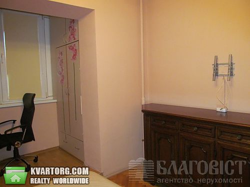 Sell 3-room apartment. Киев, Харьковское шоссе — photo 4