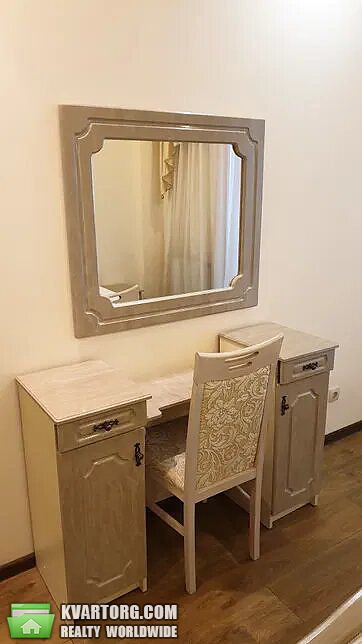 Rent out 2-room apartment. Киев,  Эрнста — photo 8