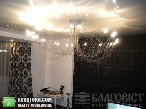 Sell 2-room apartment. Киев, Срибнокильская — photo 2