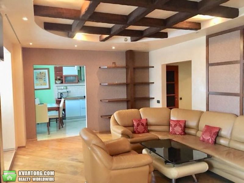 Sell 3-room apartment. Киев,  Северная — photo 1