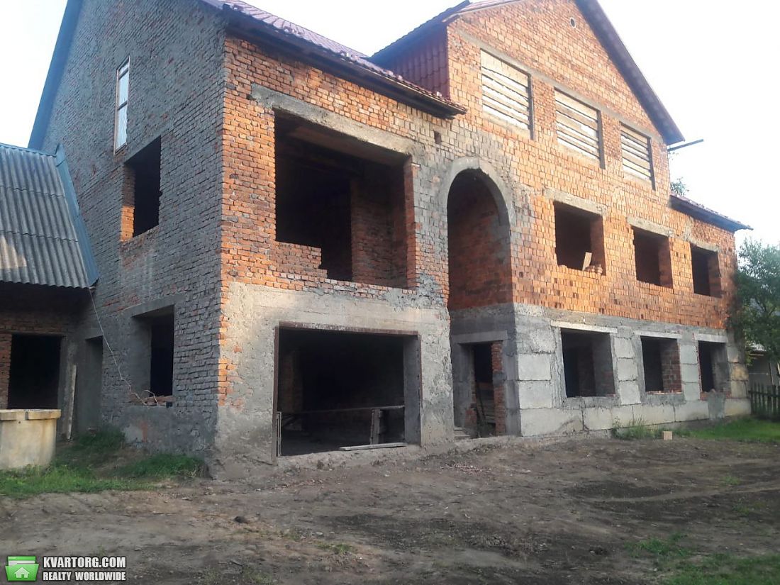 Sell house. Ужгород, Центральная — photo 1