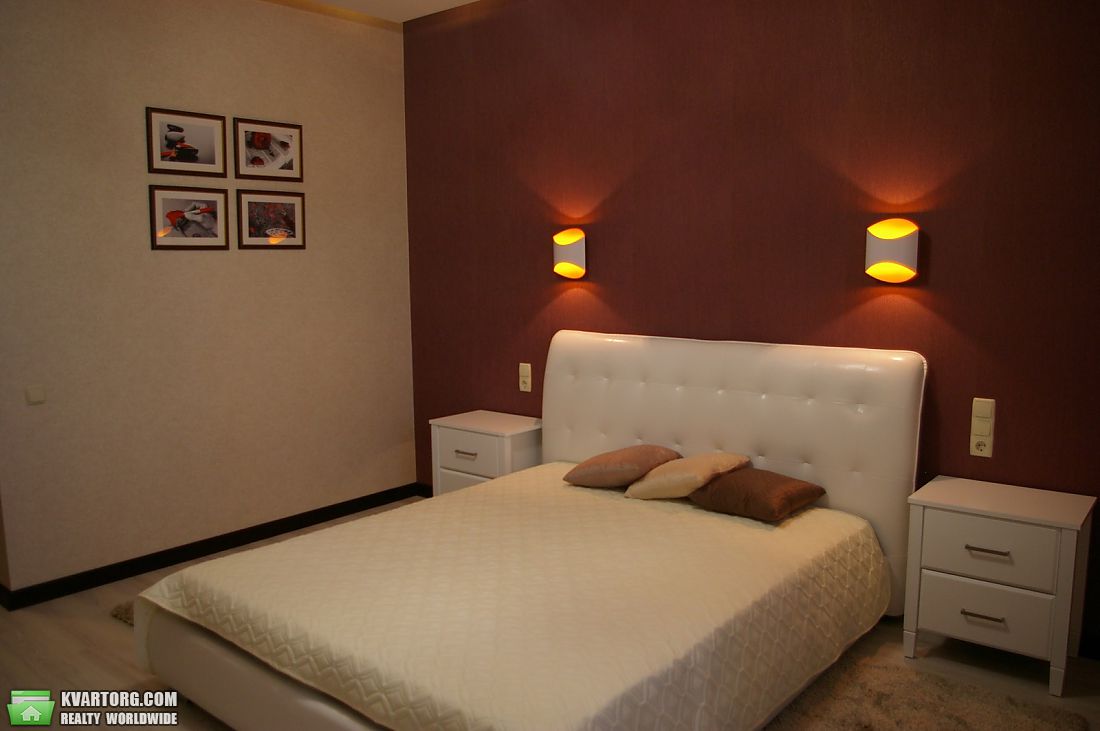 Rent out 3-room apartment. Киев,  Златоустовская — photo 2