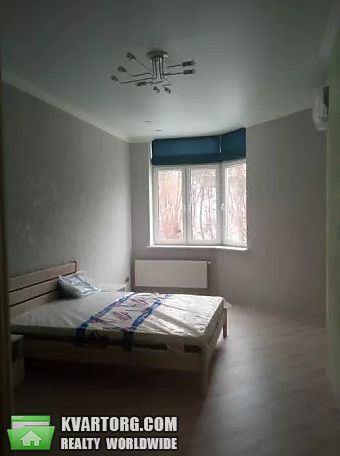 Rent out 2-room apartment. Киев, Кириловская — photo 3