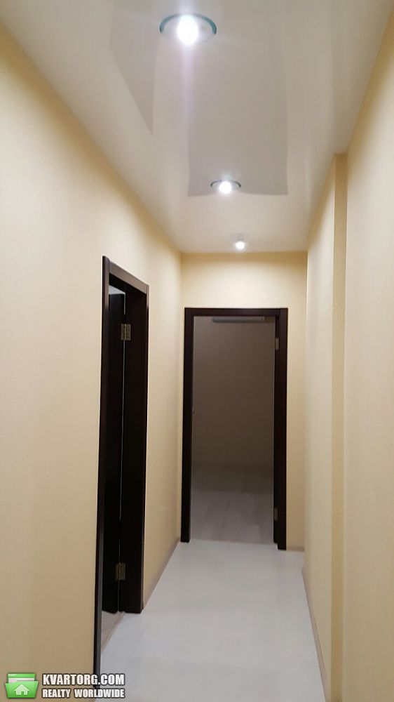 Rent out 2-room apartment. Киев,  Петропавловская — photo 9