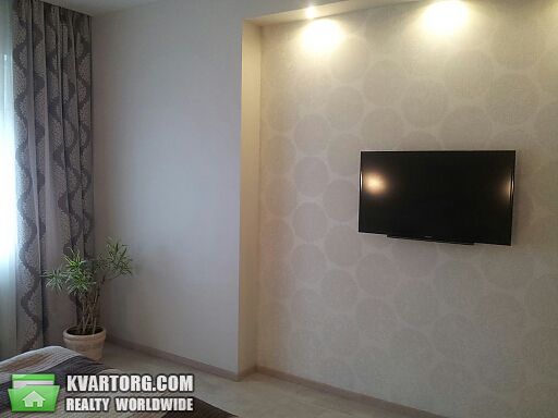 Rent out 3-room apartment. Днепропетровск, жк Дуэт — photo 2