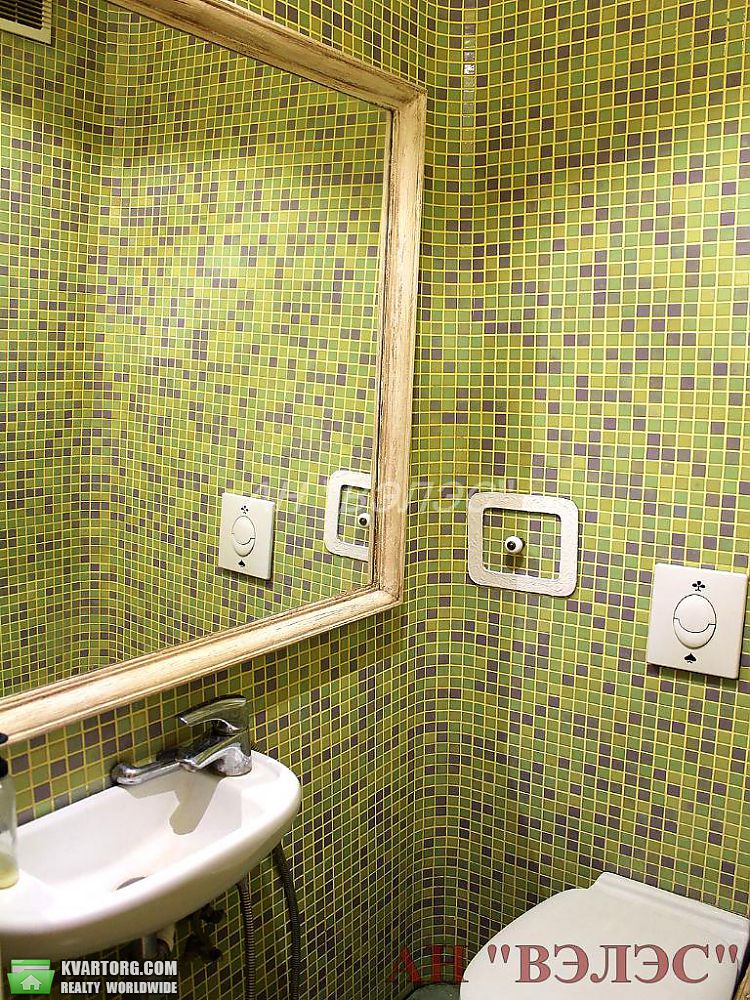 Sell 3-room apartment. Киев,  Старонаводницкая — photo 2