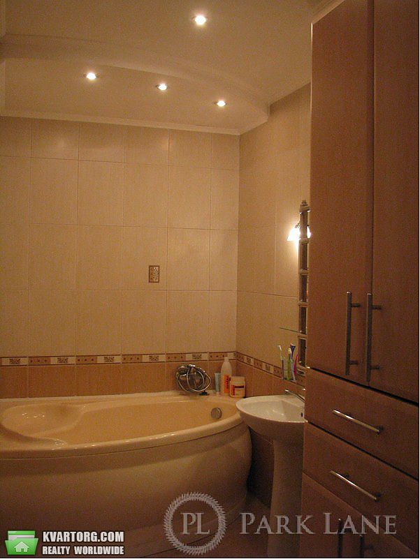 Sell 2-room apartment. Киев,  Бажана — photo 4