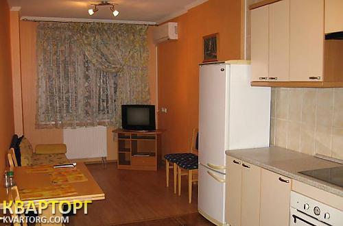 Rent out 2-room apartment. Киев,  Чаадаева — photo 7
