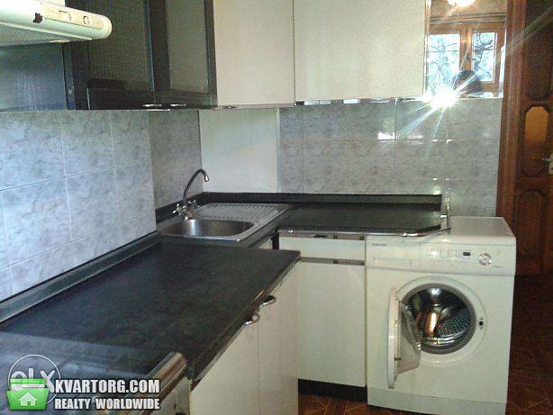 Rent out 3-room apartment. Днепропетровск, Набережная Победы — photo 2
