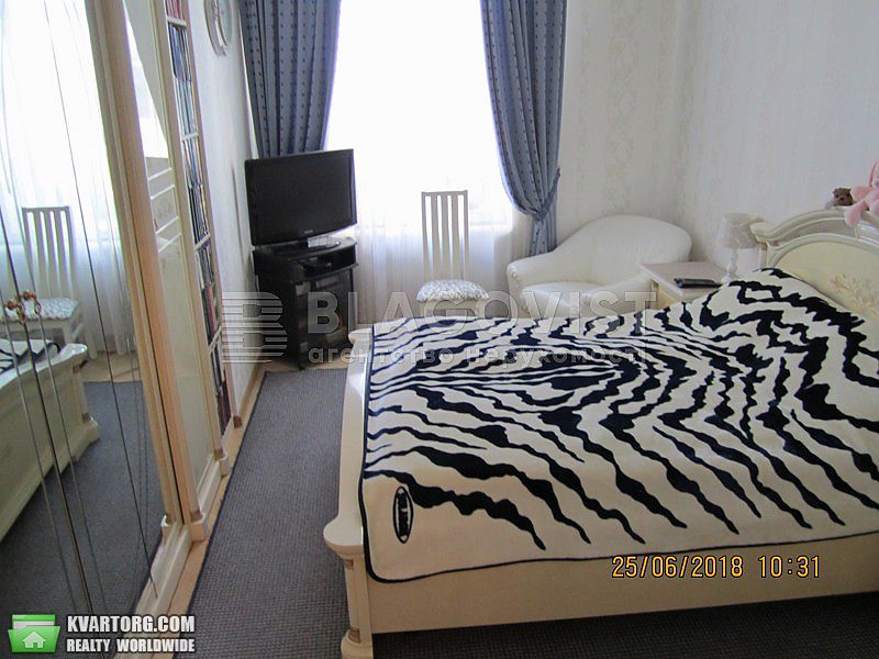 Sell 2-room apartment. Киев,  Жилянская — photo 7