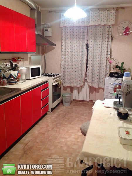 Sell 3-room apartment. Киев,  Петрицкого — photo 1