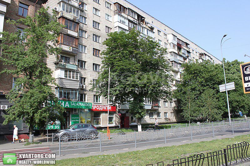 Sell 1-room apartment. Киев,  Жилянская — photo 1